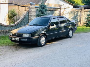 Volkswagen: Volkswagen Passat CC: 1990 г., 2 л, Механика, Газ, Седан