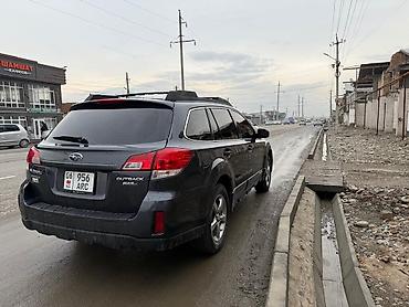 bud e9: Subaru Outback: 2010 г., 2.5 л, Вариатор, Бензин, Универсал — 4