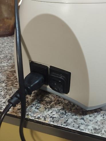 Inhalatori, nebulizatori: Inhalator . Bimboneb kompletan ispravan 

Mirijevo — 5