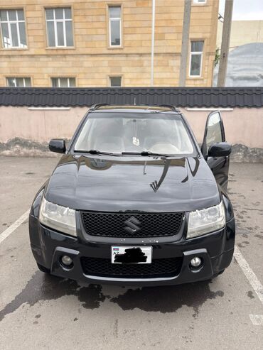 zapı satilir 300 azn: Suzuki Grand Vitara: 2.7 l | 2006 il 350000 km Krossover
