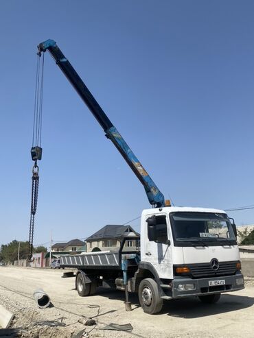 цены на зимние шины в бишкеке: Грузовик Mercedes-Benz Atego белого цвета, оснащенный