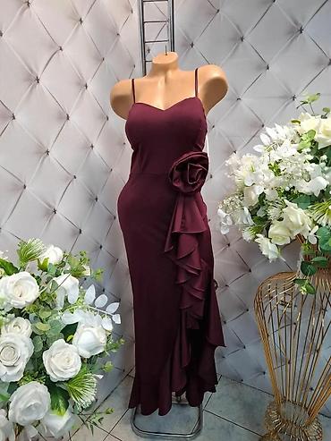 dd step sandale: Elegantna ženska haljina – midi/maksi dužina, na bretele, sa srcolikim — 1