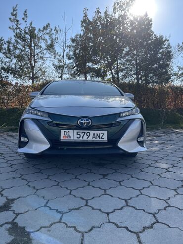 тойота эмина: Toyota Prius: 2017 г., 1.8 л, Вариатор, Гибрид, Седан