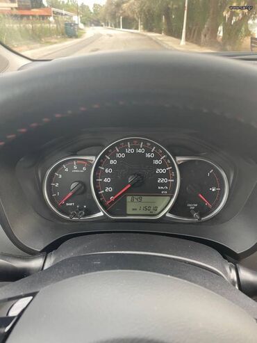 Toyota: Toyota Yaris: 1.4 l. | 2014 έ. Χάτσμπακ — 8