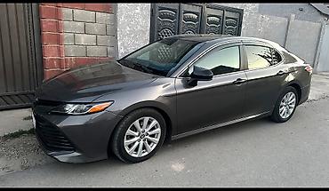 спойлео: Toyota Camry: 2018 г., 2.5 л, Автомат, Бензин, Седан — 3