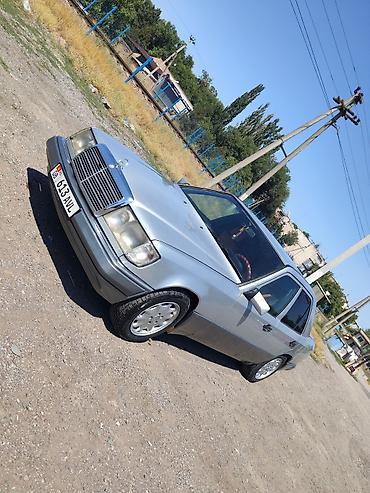 e klass: Mercedes-Benz W124: 1992 г., 2 л, Механика, Газ, Седан — 1