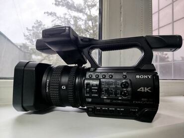 купить видеокамеру в бишкеке: Продаю sony nex 200 100 снимает 4К fullhD HD можно снимать кино клип