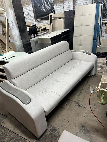 Прямые диваны: Прямой диван, Трехместный — 10