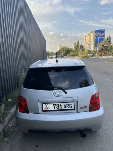 для ист: Toyota ist: 2003 г., 1.5 л, Автомат, Бензин, Хэтчбэк