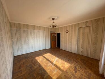 Köhnə tikili: Bakı, 3 otaqlı, Köhnə tikili, m. Xətai, 85 kv. m — 2