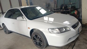 движок на пассат: Honda Accord: 1998 г., 2 л, Автомат, Бензин, Седан