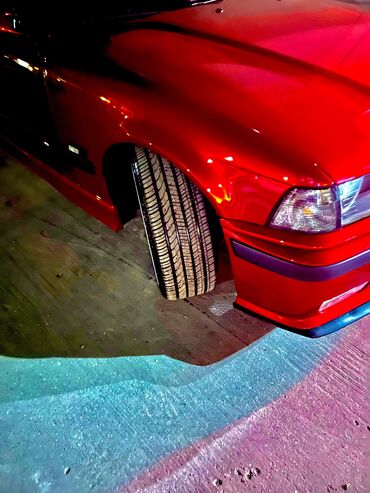 BMW: BMW 3 series: 2 l | 1996 il Sedan — 8