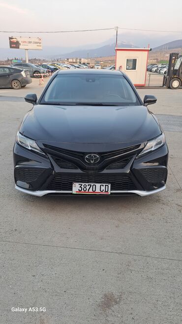 бампер на марк 2: Toyota Camry: 2019 г., 2.5 л, Типтроник, Бензин, Седан