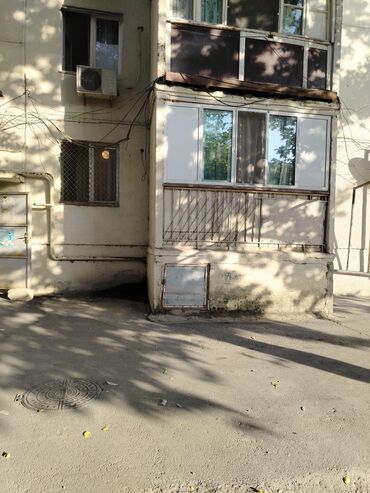 Köhnə tikili: Mənzil Mingəçevirdə Dostluğ parkının yanında yerləşir. Mənzil 2 otağ 1 — 10