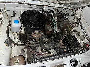 VAZ (LADA): VAZ 2410 ağ rəngli sedan Xüsusiyyətlər və təchizat: - Benzin — 7