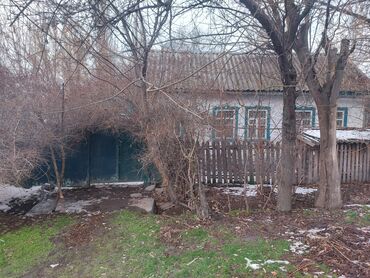 дом село ленинское: 49 м², 4 комнаты, Старый ремонт Без мебели