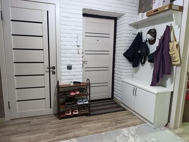 продается комната гостиничного типа: 3 комнаты, 70 м², 106 серия, 1 этаж, Дизайнерский ремонт
