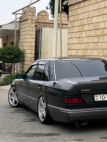 Mercedes-Benz: Salam maşın ideal maşındı özüne ideal W124 isdiyen elaqe saxlıya — 6