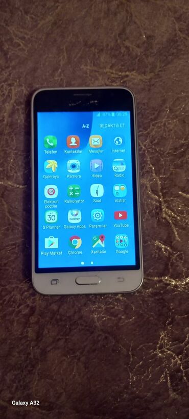 samsung j1 2016 ekran qiymeti: Samsung Galaxy J1 2016, 8 GB, rəng - Ağ, İki sim kartlı