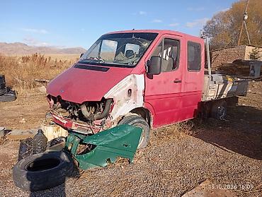 Кабины: Mercedes-Benz Sprinter (двухрядная кабина, бортовой кузов) — на — 2