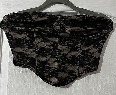 koton bluze: Crni čipkani korset/top bez naramenica - Model: bustier/korset kroja — 2