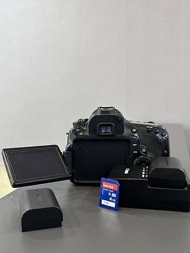 ipad ikinci əl: Canon 60d Üzerinde 2 eded batterkya adapter kart verilir Munasib — 1