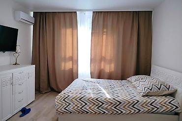 Посуточная аренда квартир: 1 комната, Душевая кабина, Постельное белье, Кондиционер — 14