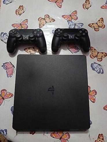video reqstrator: PlayStation 4 Slim (1 TB) oyun konsolu paketi - Model: PS4 Slim, qara — 1