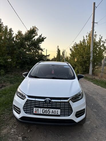 byd song plus цена: BYD Yuan Plus: 2018 г., Электромобиль, Хэтчбэк