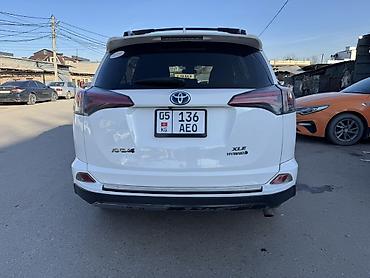 Toyota: Toyota RAV4: 2018 г., 2.5 л, Вариатор, Гибрид, Кроссовер — 3
