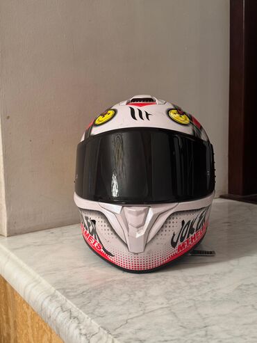 ağ uşaq krosovkaları: MT helmets Joker, L razmer, 300azn lıq kaskadı, tək vizoru(şüşəsi)