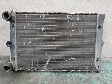 Радиаторы: Радиатор охлаждения двигателя Volkswagen Polo 2, 1992г.в. Оригинал — 5