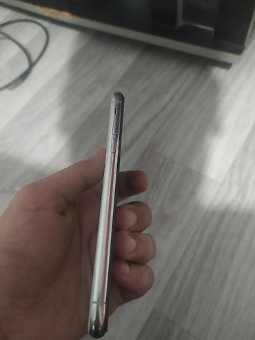 Apple iPhone: IPhone X, Новый, 64 ГБ, Серебристый, Чехол, 100 % — 10