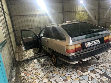 Audi 100: 1989 г., 2.3 л, Механика, Бензин, Универсал