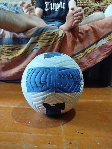 İdman və istirahət: Futbol topu – “Knuckle Era” dizaynı - Rəng: ağ əsas fonda mavi və — 2