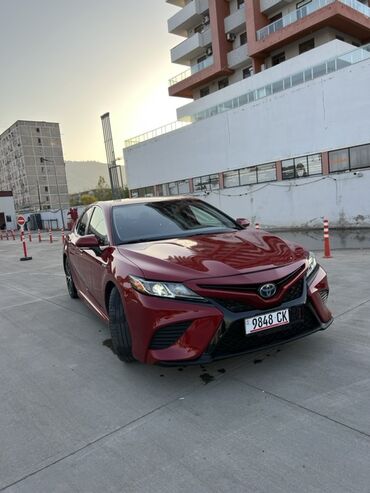 задняя камера для автомобиля: Toyota Camry: 2019 г., 2.5 л, Автомат, Бензин, Седан