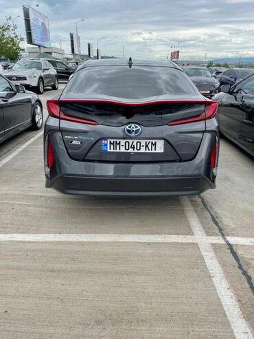 электромобил машина: Toyota Prius: 2020 г., 1.8 л, Автомат, Электромобиль, Седан