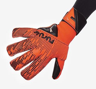 e futbol: PUMA Future 6.1 Pro
7-8 razmer. Tam orginaldir ve yenidir — 2