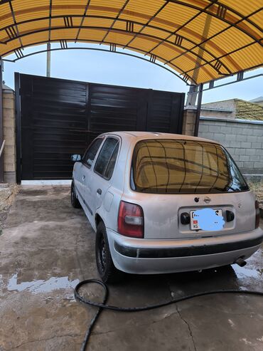 Nissan: Nissan March: 1996 г., 1 л, Механика, Бензин, Хэтчбэк