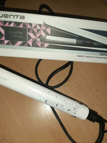 Prese za kosu: Rowenta SILVER SF1525,keramička,200C.
Odlično stanje — 2