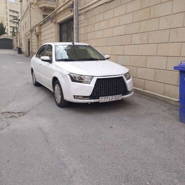 Iran Khodro: Iran Khodro : 1.7 l | 2019 il 180000 km Sedan