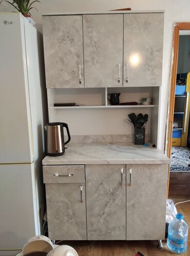 кухонная мебель каракол: Кухонный гарнитур, Шкаф, цвет - Белый, Б/у