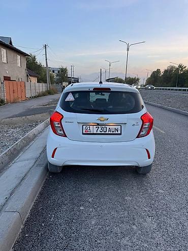 я девушка: Chevrolet Spark: 2016 г., 1 л, Автомат, Бензин, Хэтчбэк — 8