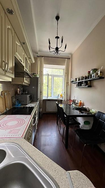 Продажа квартир: 3 комнаты, 72 м², Сталинка, 2 этаж — 21