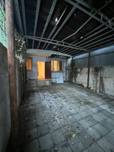 Uzunmüddətli kirayə mənzillər: Yasamal rayonunda Şarifzada küçasinda beşmartabali daş evin birinci -da lalafo.az — 13 Uzunmüddətli kirayə mənzillər: Yasamal rayonunda Şarifzada küçasinda beşmartabali daş evin birinci — 13