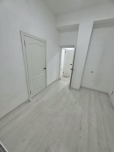 Аренда офисов: : 60 м², С ремонтом, Первая линия, С отдельным входом, С парковкой — 7