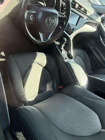 avalon 2017: Toyota Camry: 2021 г., 2.5 л, Вариатор, Гибрид, Седан — 5