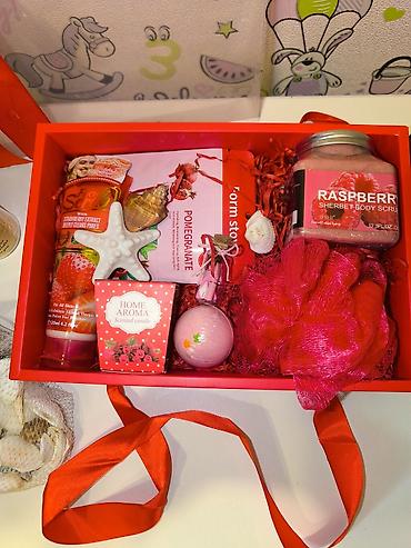 Hədiyyələr: Hədiyyə qutuları və tematik setlər - Şirniyyat qutuları: Bölməli — 40