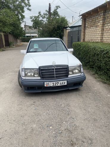 мерседес 124 автамат каропка: Mercedes-Benz W124: 1989 г., 2.5 л, Механика, Дизель, Седан