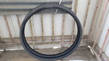 Velosiped ehtiyyat hissələri: Kenda 700x32 şinin biri salamatdı içində kamerasıda var lalafo.az -da Velosiped ehtiyyat hissələri: Kenda 700x32 şinin biri salamatdı içində kamerasıda var